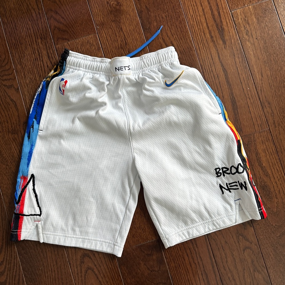 Big Boys White Brooklyn Nets 2022/23 City Edition Swingman Shorts